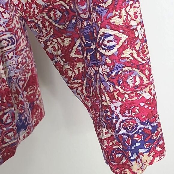 Catherines Red, White & Blue Print Lobgsleeve Buttondown Top, Size 1X - Picture 5 of 8